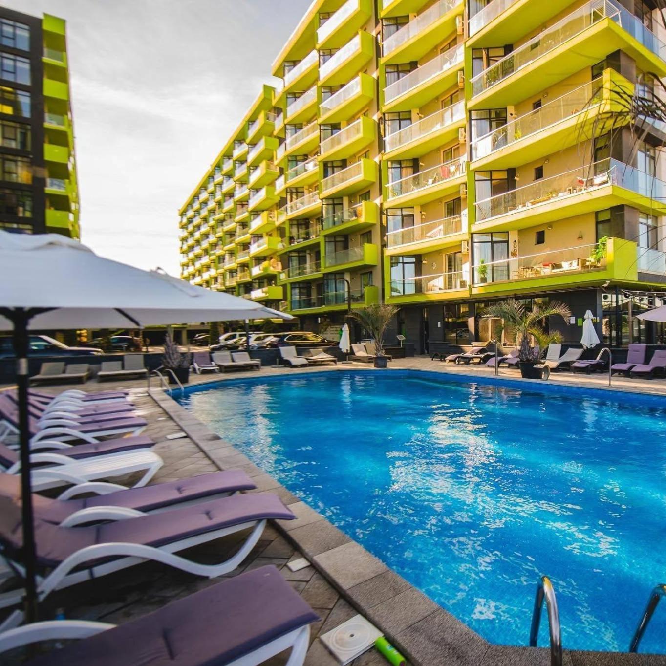 Alezzi Beach Resort Nautica Năvodari Esterno foto